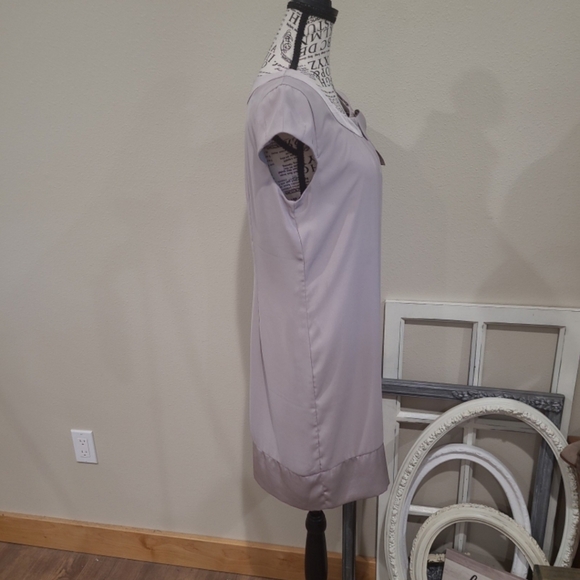 H&M Women's Sz 6 Taupe Grey shift dress with satin trim event party career work - Picture 4 of 9
